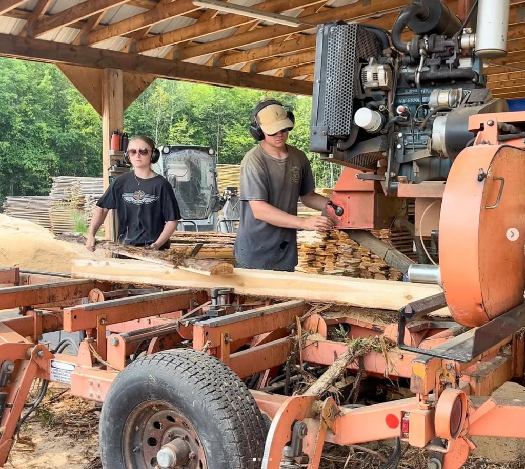 Custom Wood-Mizer sawmilling at Andrews Forestry & Construction, Douglas ON